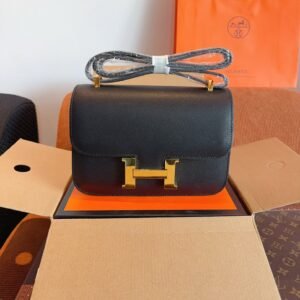 73EBDB5F-6172-0DA8-0B48-C57A589F60EE.jpg Constance 23 Bag Gold Hardware - Black