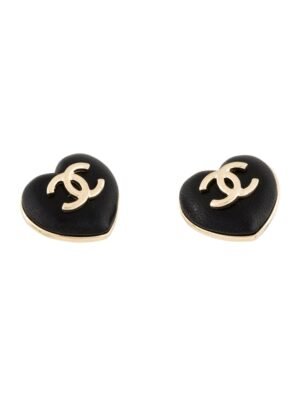 CCAFB36F-A2CE-3CDD-3C4D-E666C05F219F.jpg 2022 Leather Heart CC Stud Earrings